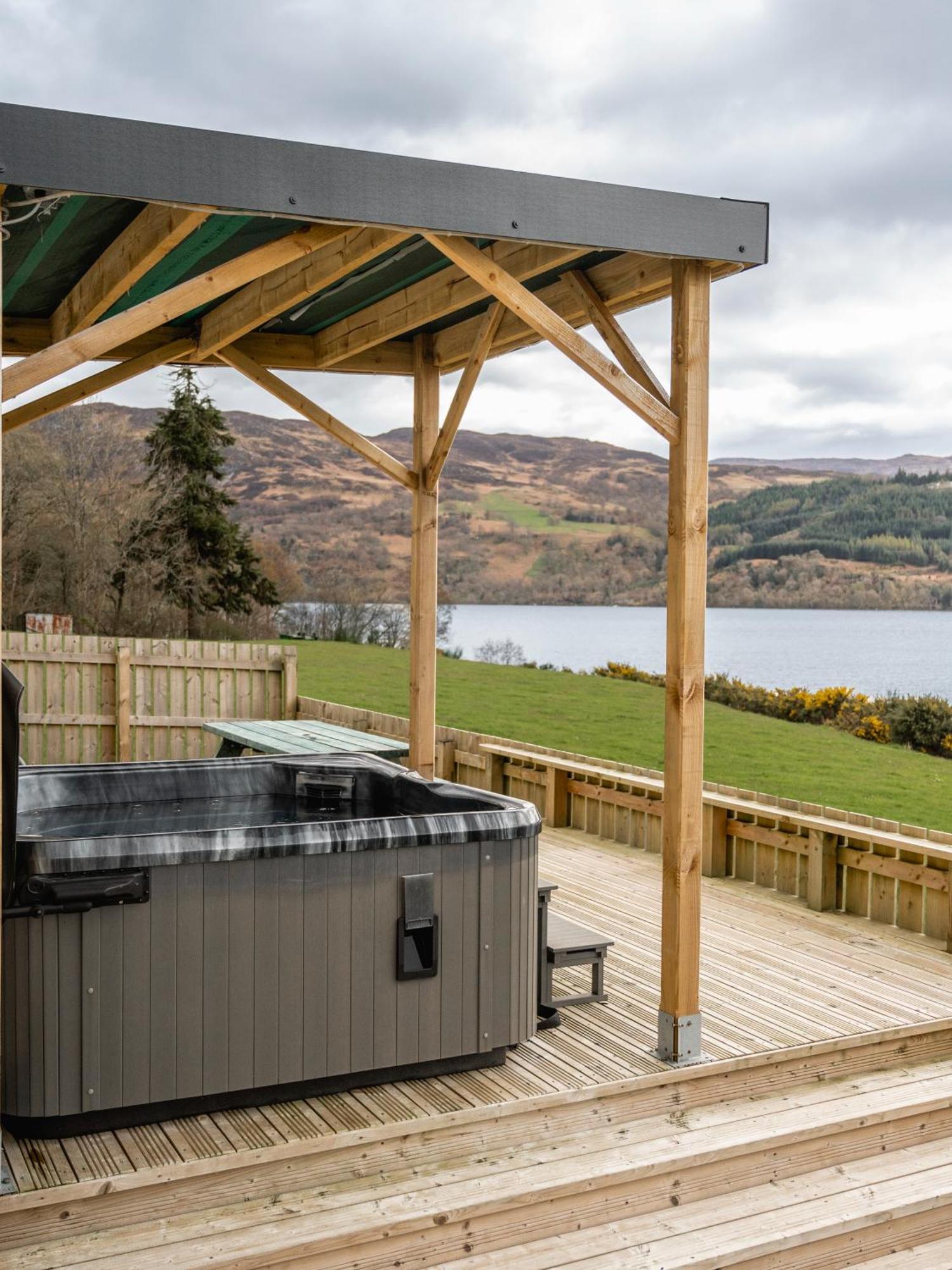 Loch Ness Cottage Fort Augustus Exterior photo